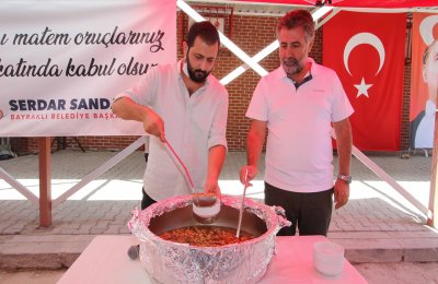 Bayraklı’da Aşure Günü